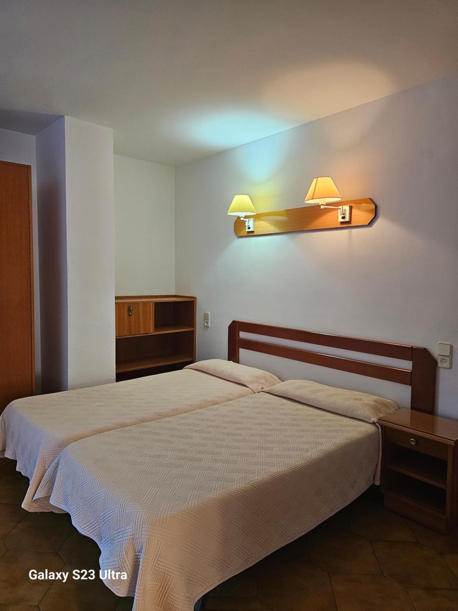 Hostal Celmar Malllorca II Malgrat de Mar Exterior foto