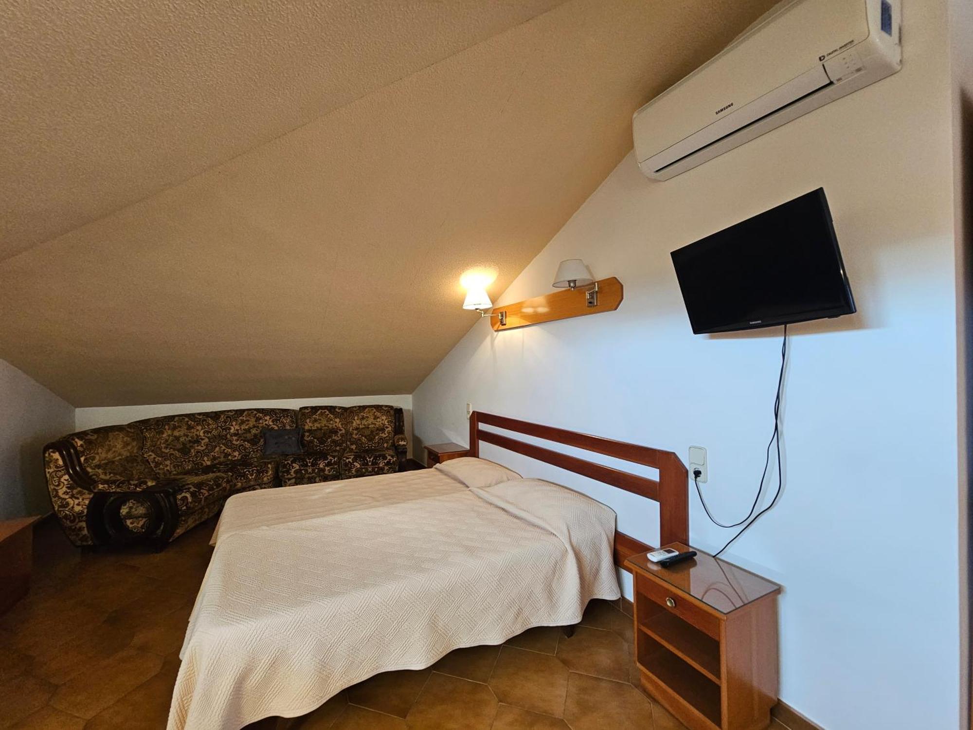 Hostal Celmar Malllorca II Malgrat de Mar Exterior foto