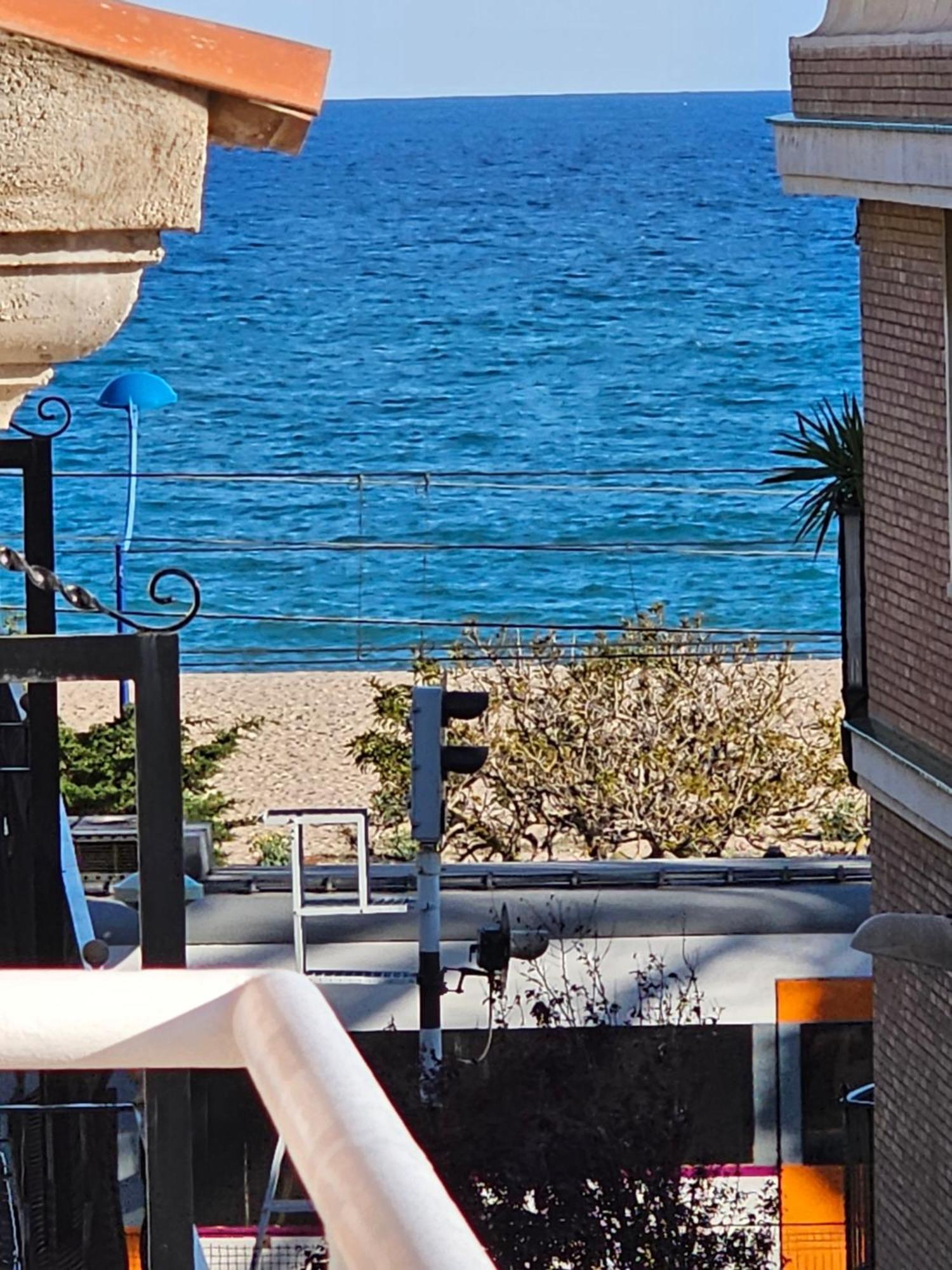 Hostal Celmar Malllorca II Malgrat de Mar Exterior foto